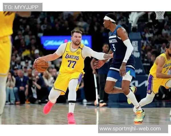 东契奇谈球队精神：为彼此拼搏每球全力以赴稳步前行