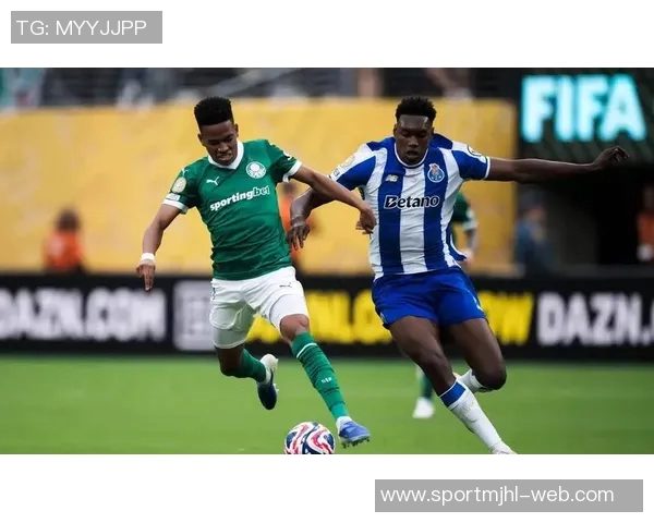 迈阿密国际与帕尔梅拉斯洽谈租赁米凯尔后卫引进事宜 迈阿密国际与帕尔梅拉斯洽谈租赁米凯尔后卫引进事宜